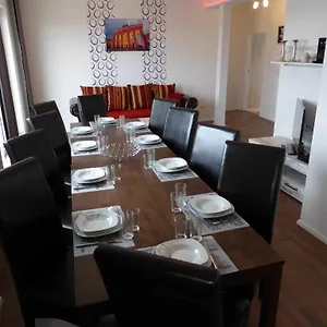 apartments-schoneberg.find-berlin-hotels.com/